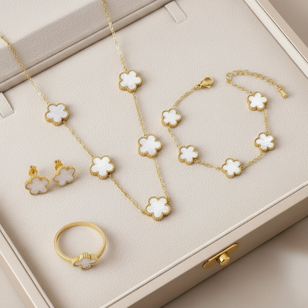 4Pcs Bracelet Necklace Earrings Ring Stainless Steel Five Leaf Flower Jewelry Set Classic for Woman New Fashion Jewelry Clover