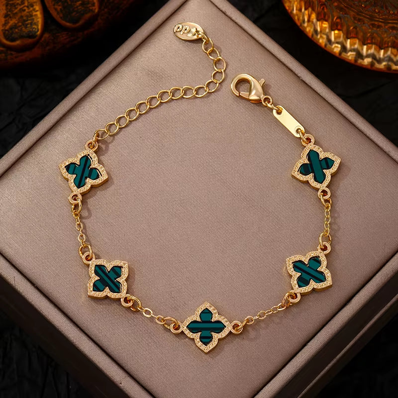 Luxury Vintage Four Leaf Clover Charm Bracelet for Women Five-Petal Flower Fashion Wrist Chain Jewelry Party Gifts Bijoux