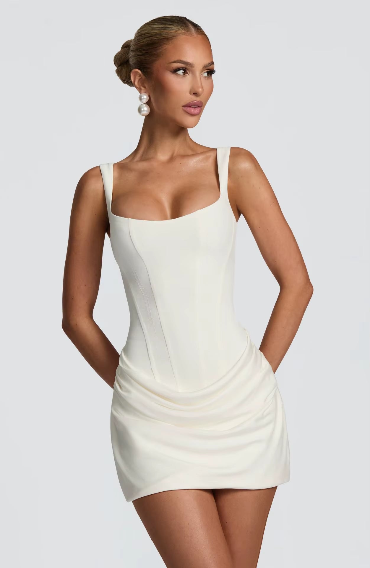 Solid Pleated Hem Sling Mini Dress Women Elegant U-Neck Sleeveless Backless Bandage Slim Dresses Summer Evening Club Party Gown