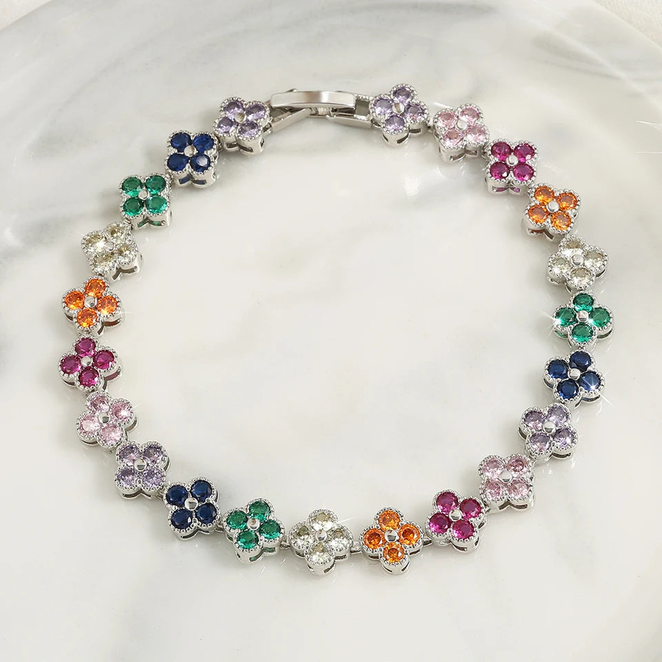 Lucky Four-Leaf Clover Bracelet for Women Buling Zircon Flowers Stainless Steel Bracelets Daily Wedding Wear Jewelry